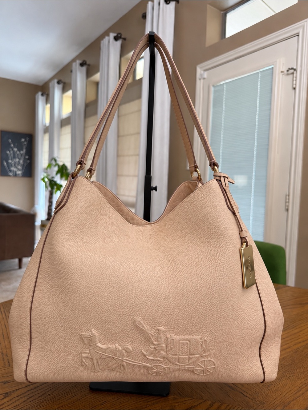EUC Coach Edie Pebbled Leather Horse & Carriage Hobo Bag